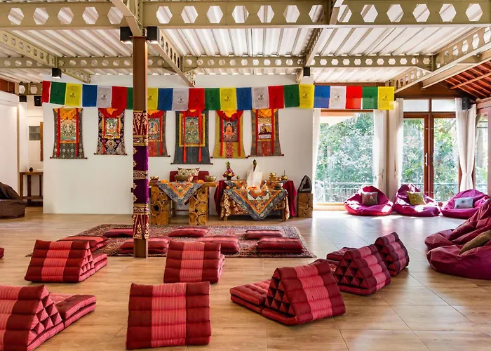 Narasoma & Retreat